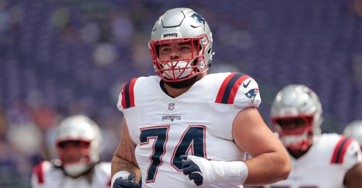 Patriots re-sign Jack Conley to practice squad in swap of rookie guards