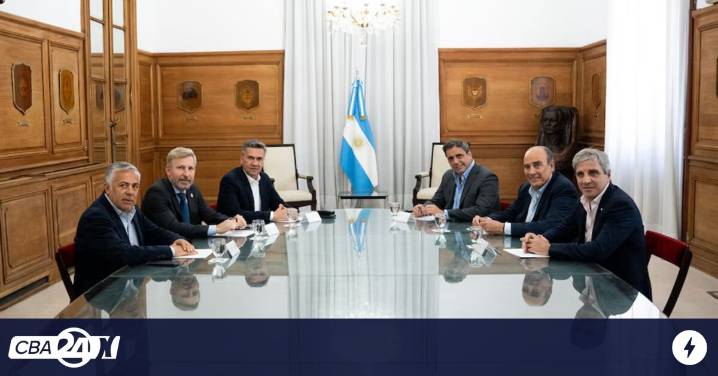 El Gobierno inició la "mesa federal" con la presencia de solo tres gobernadores