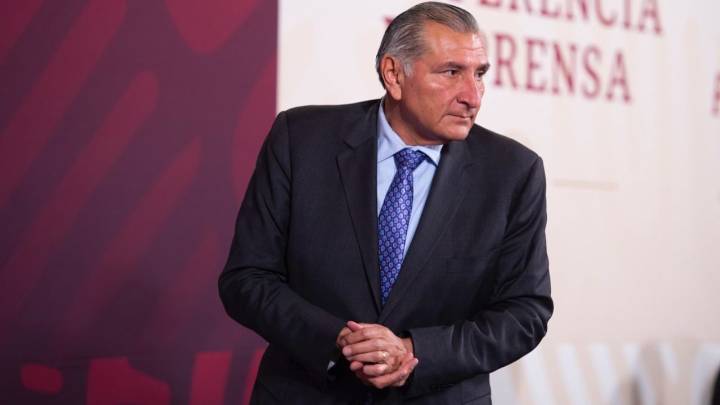 Empresario ligado a Adán Augusto controlaba muelle usado para descarga de ‘huachicol’