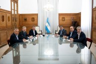 En la antesala a un nuevo veto, el Gobierno recibió a los gobernadores aliados