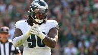 Eagles’ Jalen Carter suffers shoulder injury vs. Buccaneers