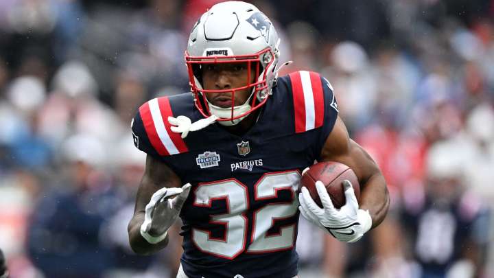 TreVeyon Henderson Makes Major Announcement After Patriots’ Debut