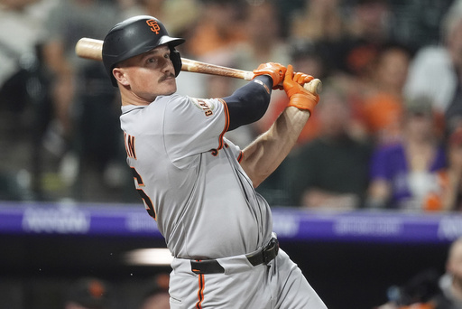 Chapman conecta 2 jonrones tras apelar suspensión y ayuda a Gigantes en triunfo ante Rockies