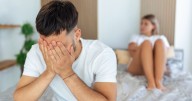 'I think my girlfriend hates me – she bonked strangers behind racecourse bogs'
