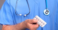 Doctor's two key tips to lower cholesterol without having to take statins