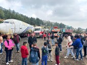 Magdalena Contreras: avión biblioteca aterriza en la Utopía Oyamel