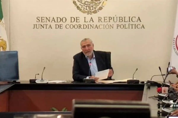 Niega Adán recibir dinero ilícito; 'sé de dónde me atacan'