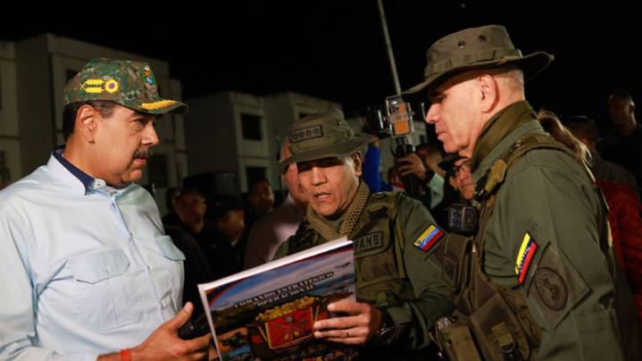 El presidente Maduro lanza el Plan Independencia 200