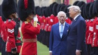 Trump inicia su visita de estado a Reino Unido visitando a Carlos III en Windsor