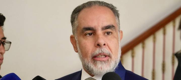 Benedetti acusó al magistrado Ibáñez de “destruir” y “dilatar” Reforma Pensional