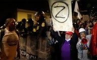Manifestantes llegan a los exteriores del Congreso: colectivos y estudiantes de San Marcos alzan su voz de protesta