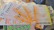 Hundreds of Alabamians cross state lines to buy lottery tickets