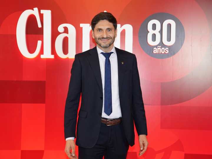 Pullaro se mostró dispuesto a dialogar con el Gobierno, pero advirtió: "Quien debería convocar es Milei"