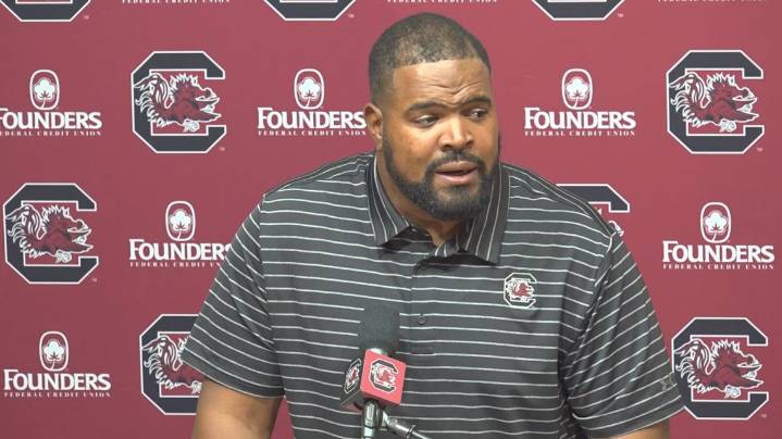 USC coach Travian Robertson shares update after August crash, multiple surgeries