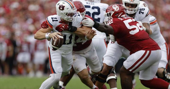 No. 11 Oklahoma spoils Jackson Arnold's return with 10-sack game against No. 22 Auburn