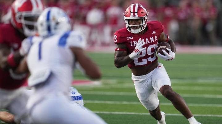 Indiana loses top RB Beebe Jr. to season