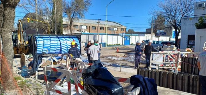 Absa terminó la reparación de la cañería de Undiano y Brickman