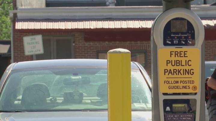 Saratoga Springs celebrates return of free parking