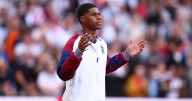 Marcus Rashford supported by Man United players after England performance