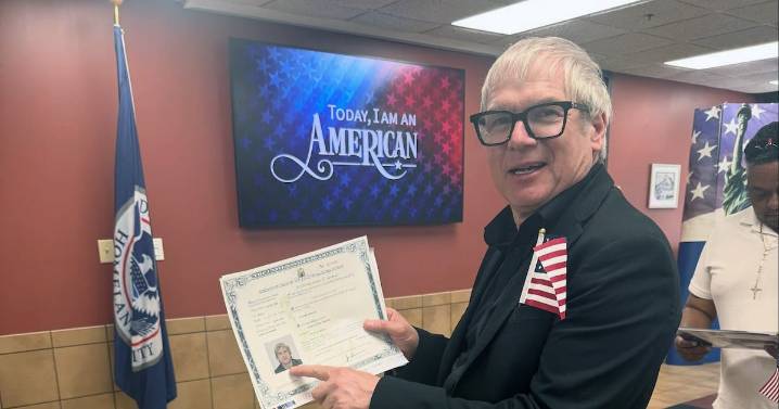 The River’s English Nick becomes American citizen after nearly 30 years