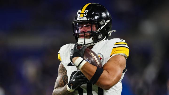 Jaylen Warren Inks Two-Year Contract Extension With Steelers