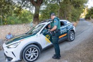 Liberada tras más de 13 horas la mujer retenida en Granada por el asesino de su marido
