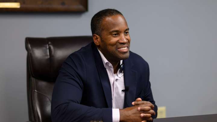 Buss: James shouldn't treat gov's race as a shoe