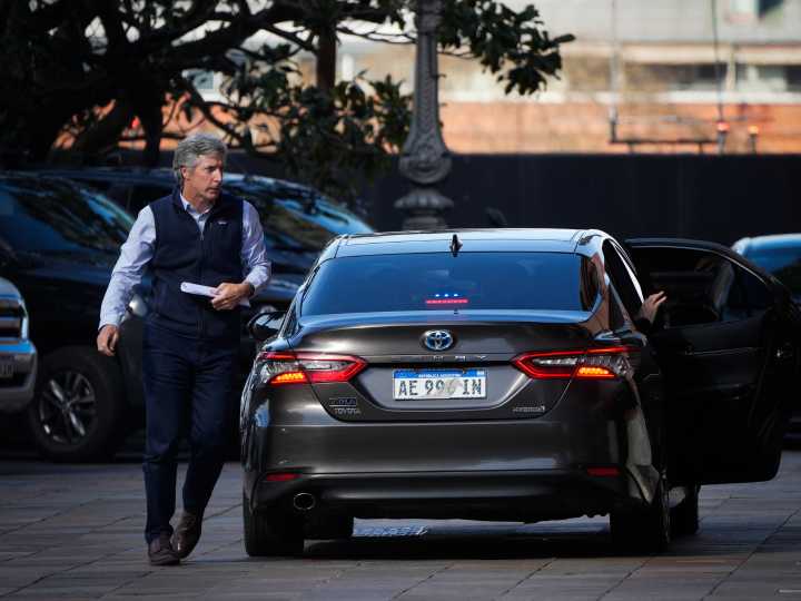 En medio de rumores de medidas sobre el dólar, Milei se reúne con Luis Caputo