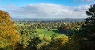 The ‘top rated’ walking trail near Greater Manchester with ‘sweeping views’ perfect for autumn