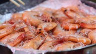 ¿Camarones radioactivos en Walmart? Esto pasó en Los Ángeles, Houston y Miami