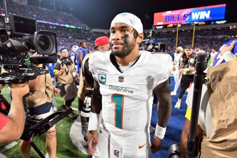 Cam Newton Sends Befitting Reply to Tua Tagovailoa After Dolphins QB’s Bold Challenge Tua Tagovailoa fires back at Cam Newton after he criticized Dolphins' QB, sparking a bold exchange in Miami. Priti