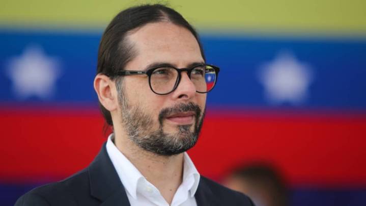 Ñáñez alerta sobre uso de IA en video difundido por Rubio del supuesto barco destruido