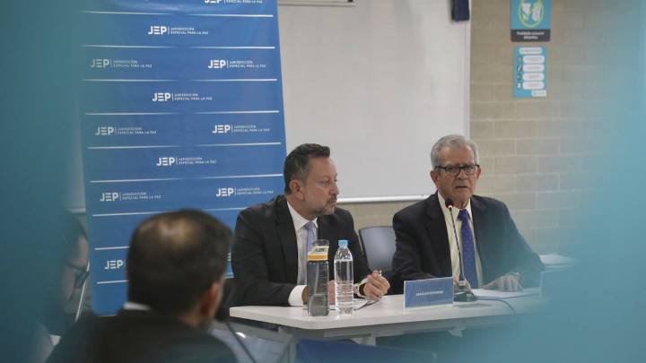 El informe que revela las presiones de la JEP a militares para que acepten cargos.  “Se les vulnera el debido proceso”