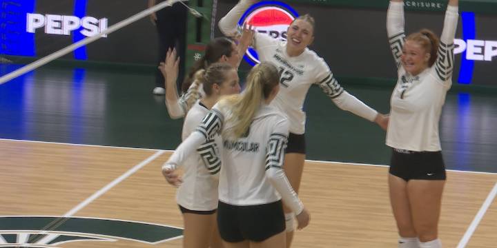 Michigan State volleyball sweeps Michigan, 3-0, for Spartans’ first Big Ten win of the season