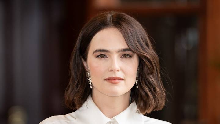 Meet Zoey Deutch's famous new fiancé who you'll absolutely recognize
