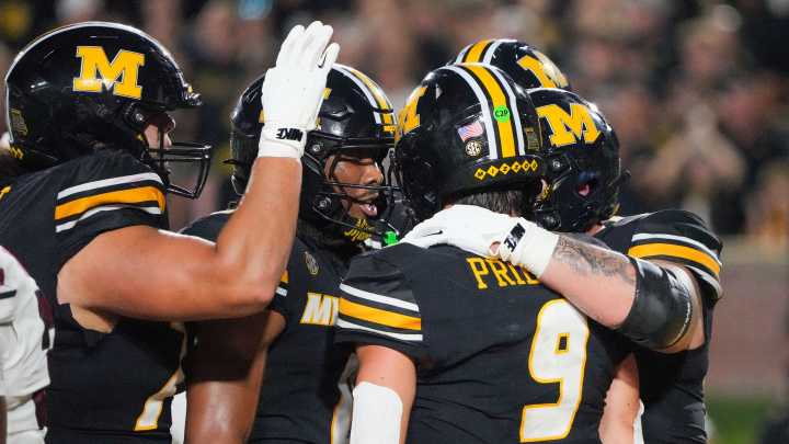 SEC Power Rankings: Florida can't fall farther, OU can't be luckier
