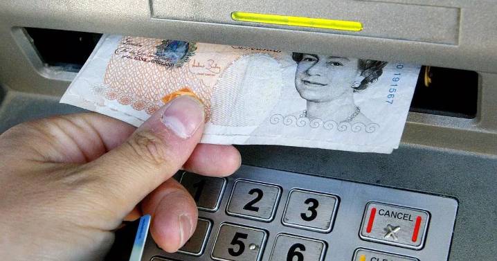 High street banks' return to small businesses slows as approval rates fall