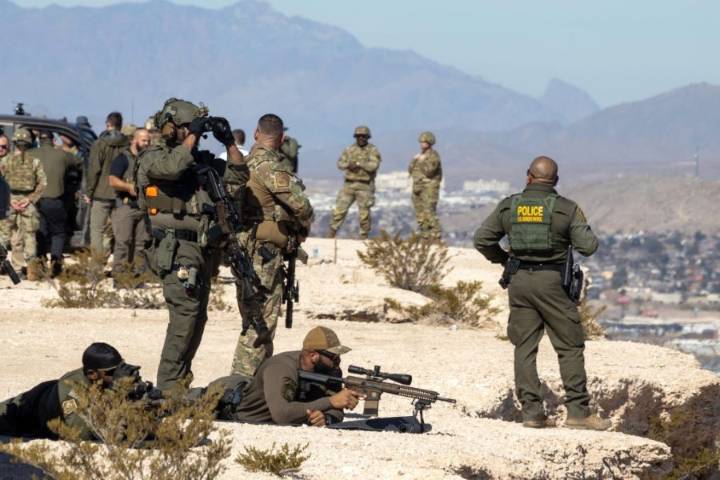 The New Defense Bill Could Further Privatize Border Control