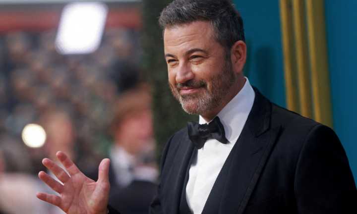 Jimmy Kimmel regresa a la televisión tras polémica suspensión de su programa