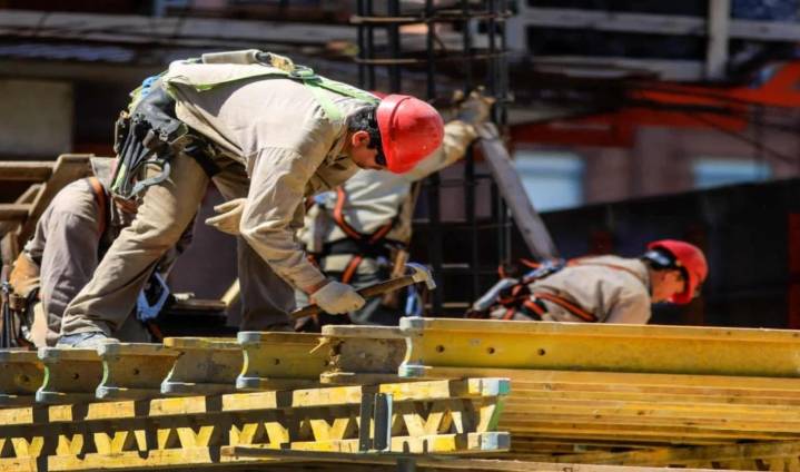 El empleo informal superó el 42% y alcanzó a 4 de cada 10 trabajadores en la Argentina