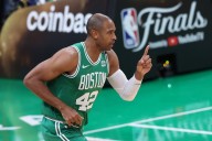 Warriors Expected to Sign 4 Top Free Agents