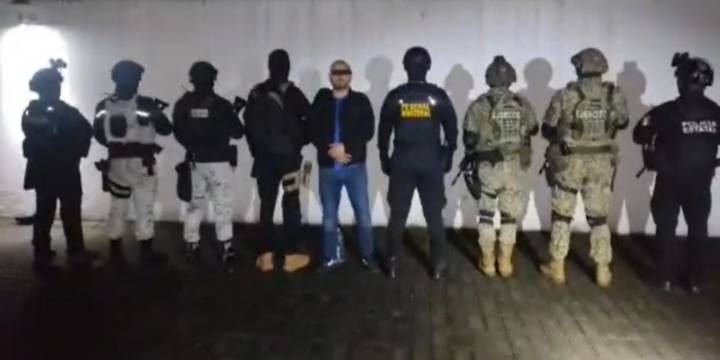 Vinculan a proceso a “El Pelón”, presunto lavador de dinero de Los Chapitos detenido en Edomex