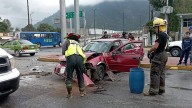 Motociclista se estrella contra un automóvil, en Río Blanco; un infante también resultó lesionado