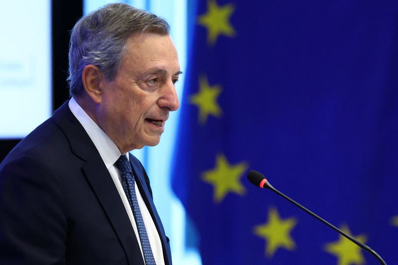 EU falling behind on growth, reforms even more urgent, says Draghi