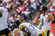 Aaron Rodgers passes Brett Favre on all