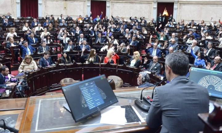 Diputados abre mañana el debate del Presupuesto 2026 con una fuerte pelea entre el oficialismo y la oposición