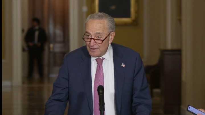 Trump cancels White House meeting with Schumer and Jeffries despite risk of a government shutdown 