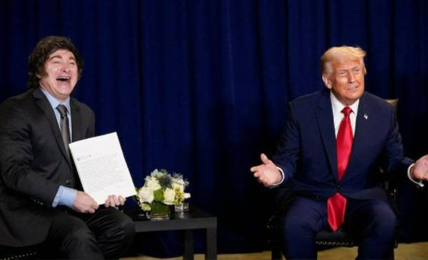 Milei renuncia a gobernar para ser el candidato de Trump