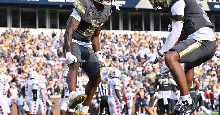Georgia Tech climbs to No. 16 in AP Top 25