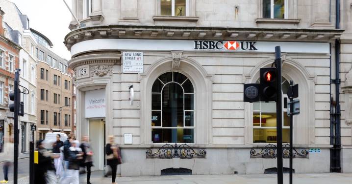 HSBC introduces new £100 rule and customers must act when prompted
